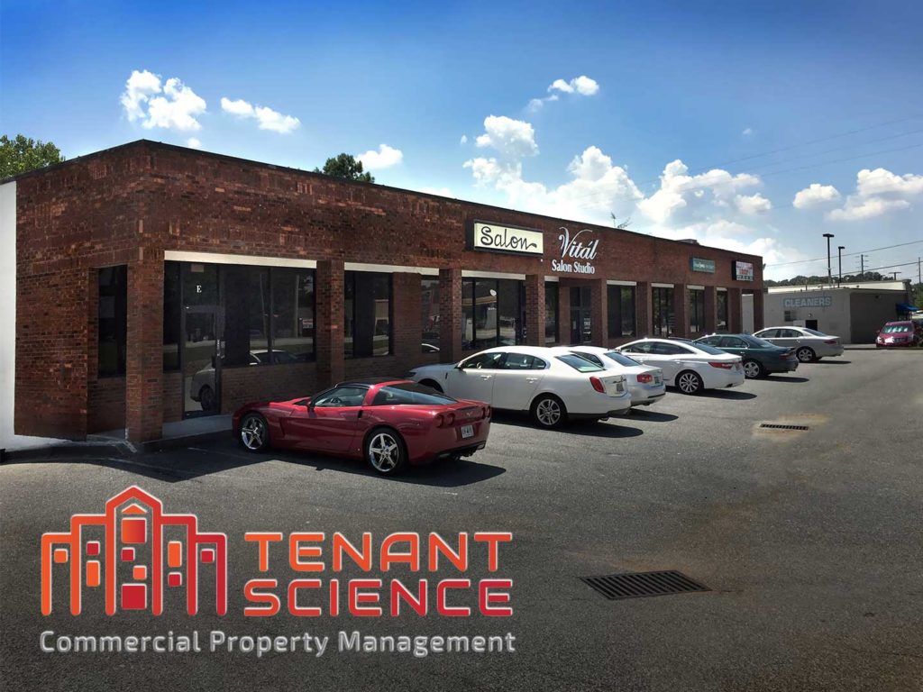 Commercial Space in Lilburn, GA